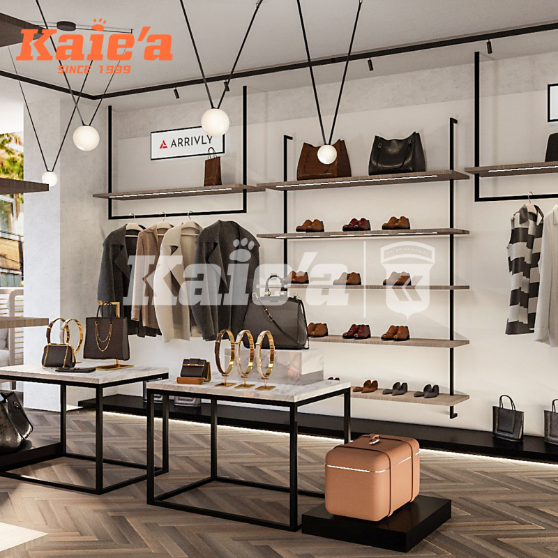 custom.Shoes Bag Shop Interior - Luxury Bags In Store recensione e prezzo