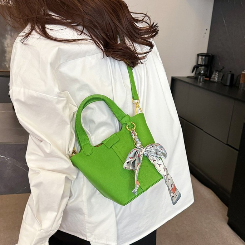 Luxury Textured Diaper Bag Mad - Luxury Bags In Store recensione e prezzo