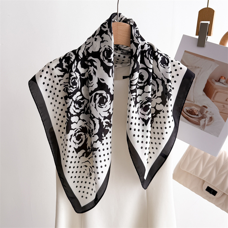 Luxury New Printed Scarves Wom - Luxury Bags China Wholesale recensione e prezzo