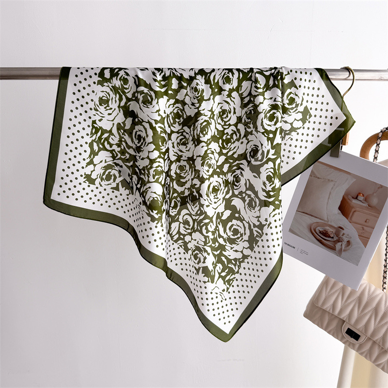 Luxury New Printed Scarves Wom - Luxury Bags China Wholesale recensione e prezzo