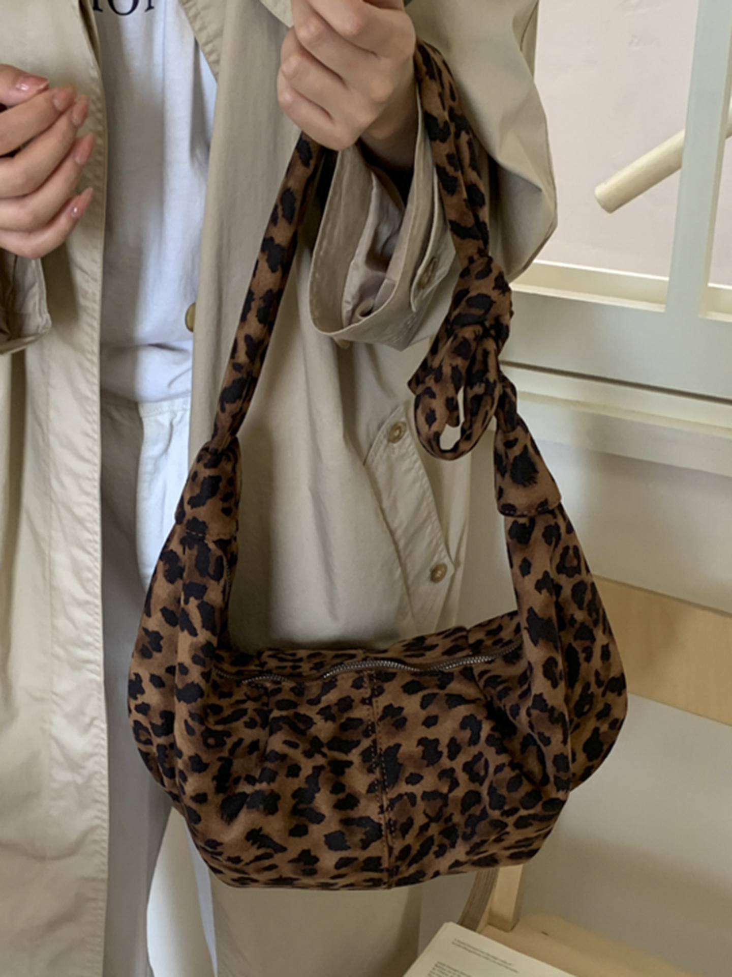 Faux Suede Leopard Bag for Wom - Half Moon Bag Suede recensione e prezzo