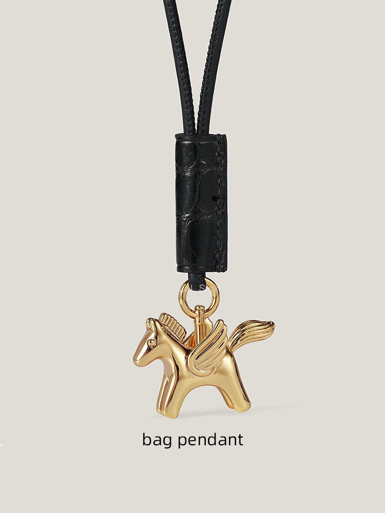 Luxury Brass Pegasus Bag Charm - Luxury Bags Hermes Birkin recensione e prezzo