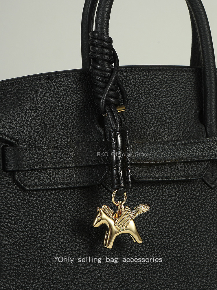 Luxury Brass Pegasus Bag Charm - Luxury Bags Hermes Birkin recensione e prezzo