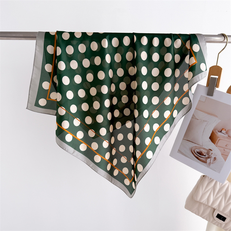 Luxury New Printed Scarves Wom - Luxury Bags China Wholesale recensione e prezzo