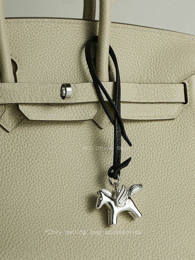 Luxury Brass Pegasus Bag Charm - Luxury Bags Hermes Birkin recensione e prezzo