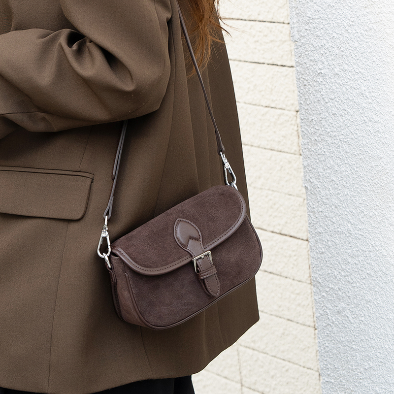 Autumn and winter women's Natu - Half Moon Bag Suede recensione e prezzo