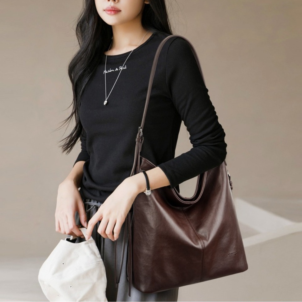 Limited Edition Hobo Tote Bags - Luxury Bags Limited Edition recensione e prezzo
