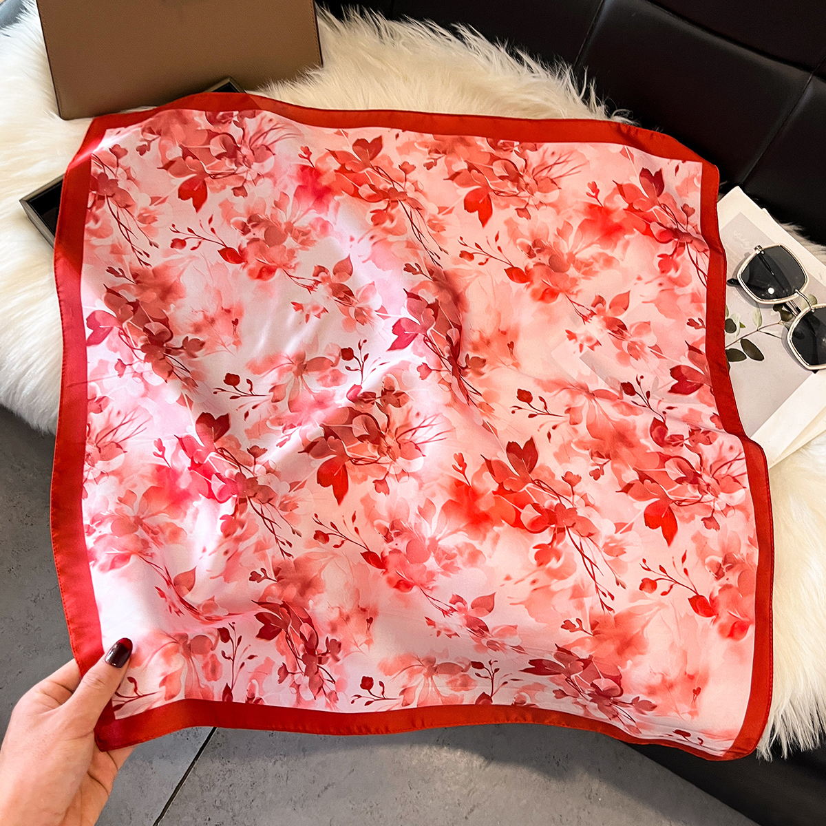 Luxury New Printed Scarves Wom - Luxury Bags China Wholesale recensione e prezzo